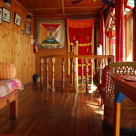 Domas Inn Mussoorie Zewnętrze zdjęcie