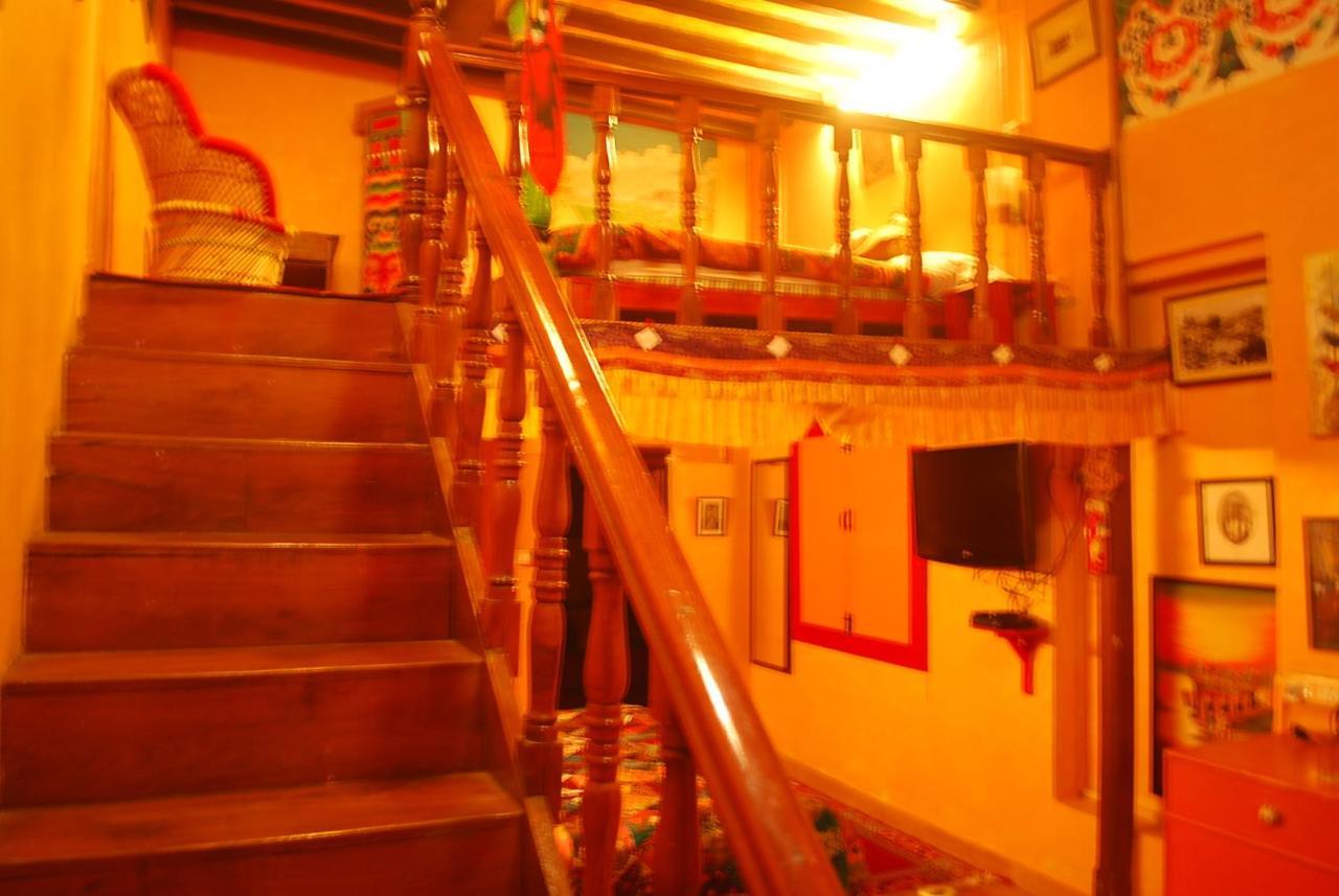 Domas Inn Mussoorie Zewnętrze zdjęcie